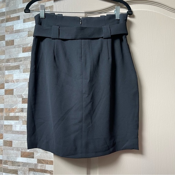 EXPRESS tulip style mini skirt w belt black Sz 8 - Picture 4 of 15